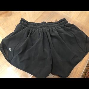 Lululemon hotty hot shorts
